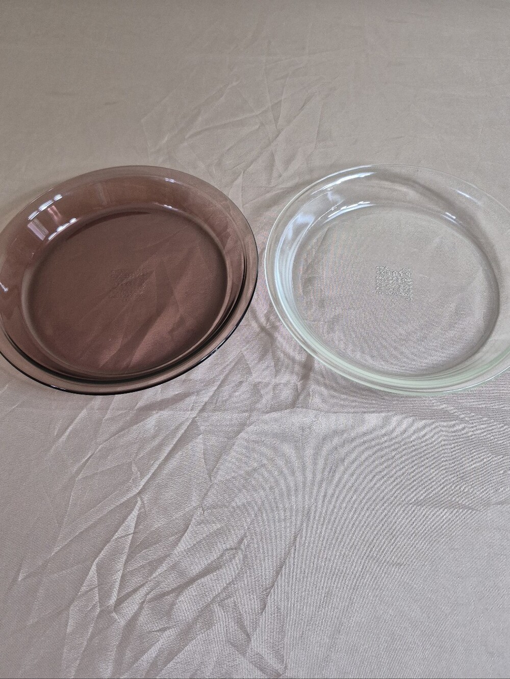 Vintage PYREX USA Clear & Cranberry Amethyst Glass 9" Pie Plate Dish Set of 2